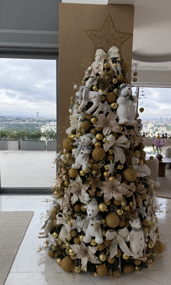 Arvore-de-natal-Douradas (3)