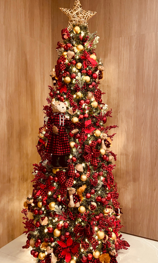 Arvore-de-natal-vermelha